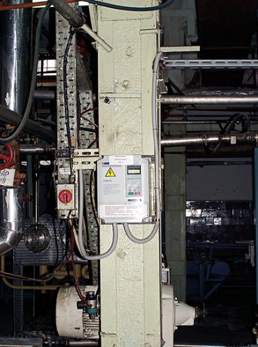 В неработающем сейчас маргариновом цеху был установлен первый Веспер серии 8000, мощностью 15 кВт на насосе высокого давления