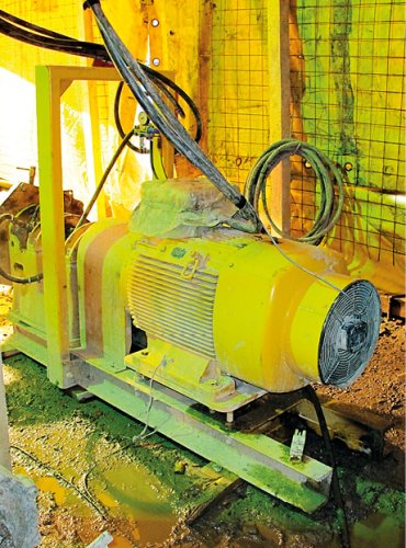 Насос подачи раствора