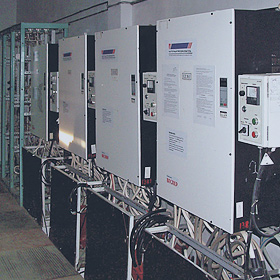 К двигателям насосов, обслуживающим железнодорожный терминал и перекачку нефти на танкеры, подключено 15 преобразователей частоты «Компании Веспер» разной мощности